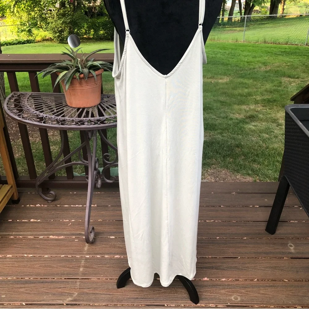 ๐ผ Light Sage Green Sundress with Pockets ๐ผ - Picture 5 of 9
